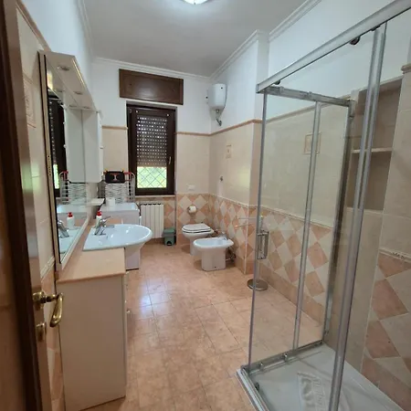 Apartment Madi House Fiumicino