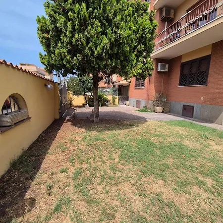 Madi House フィウミチーノ